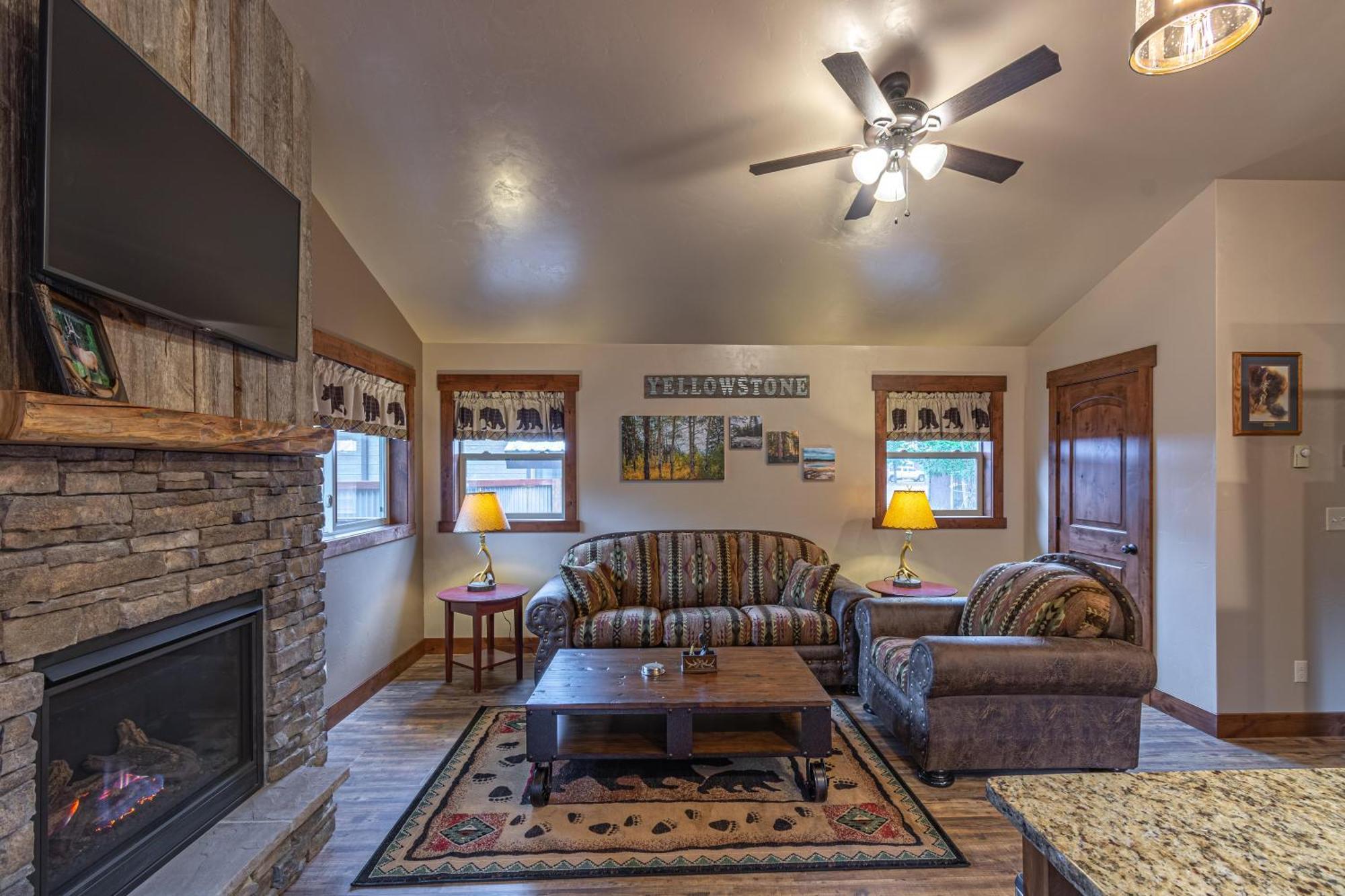 Whiskey Springs Cabin West Yellowstone Extérieur photo