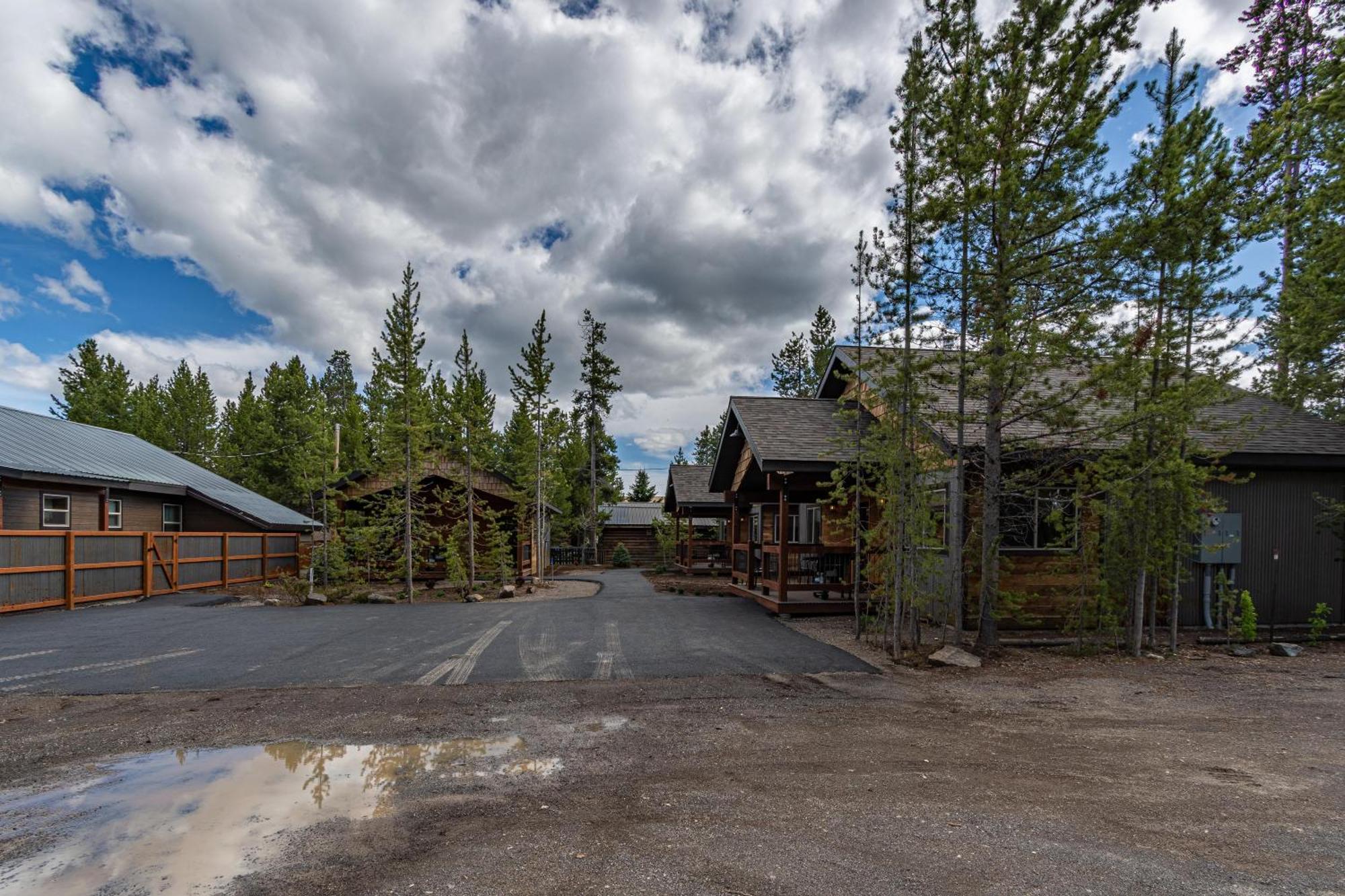 Whiskey Springs Cabin West Yellowstone Extérieur photo